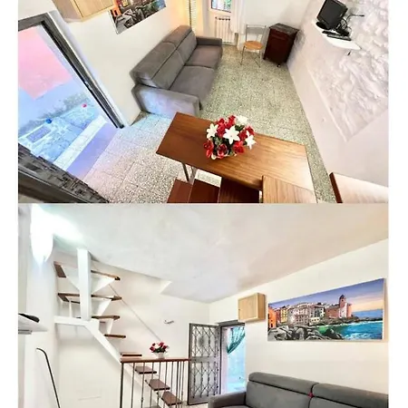 דירה Rapunzel Tower House ביאסה